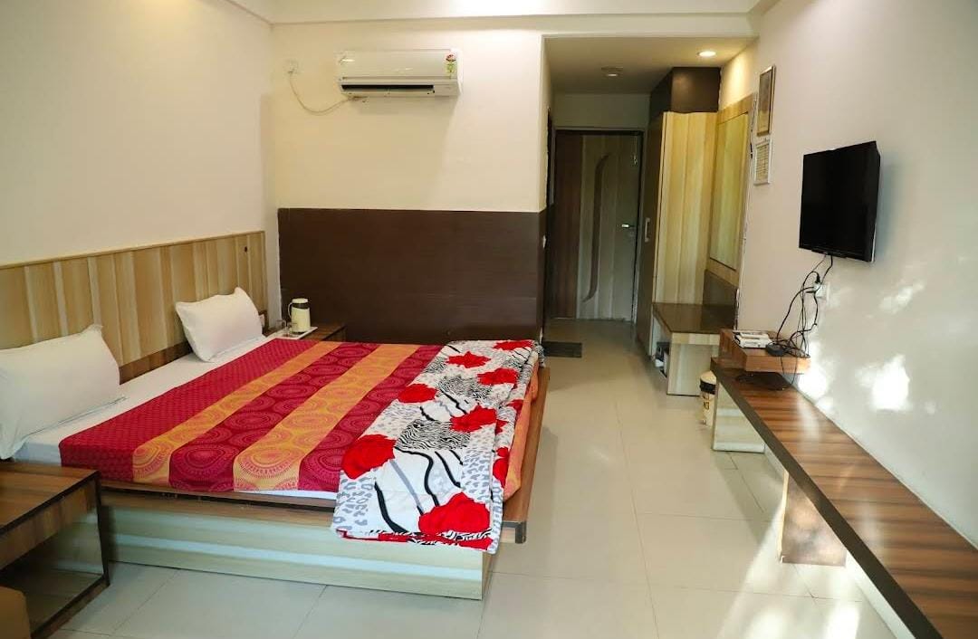 Triple Bed Room for 3 Persons